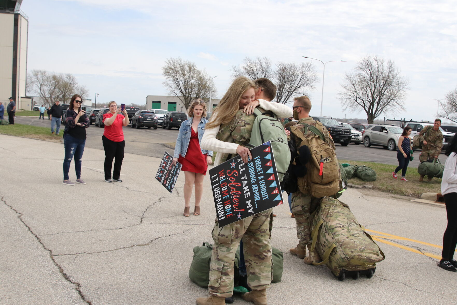 National_Guard_Homecoming (34).JPG